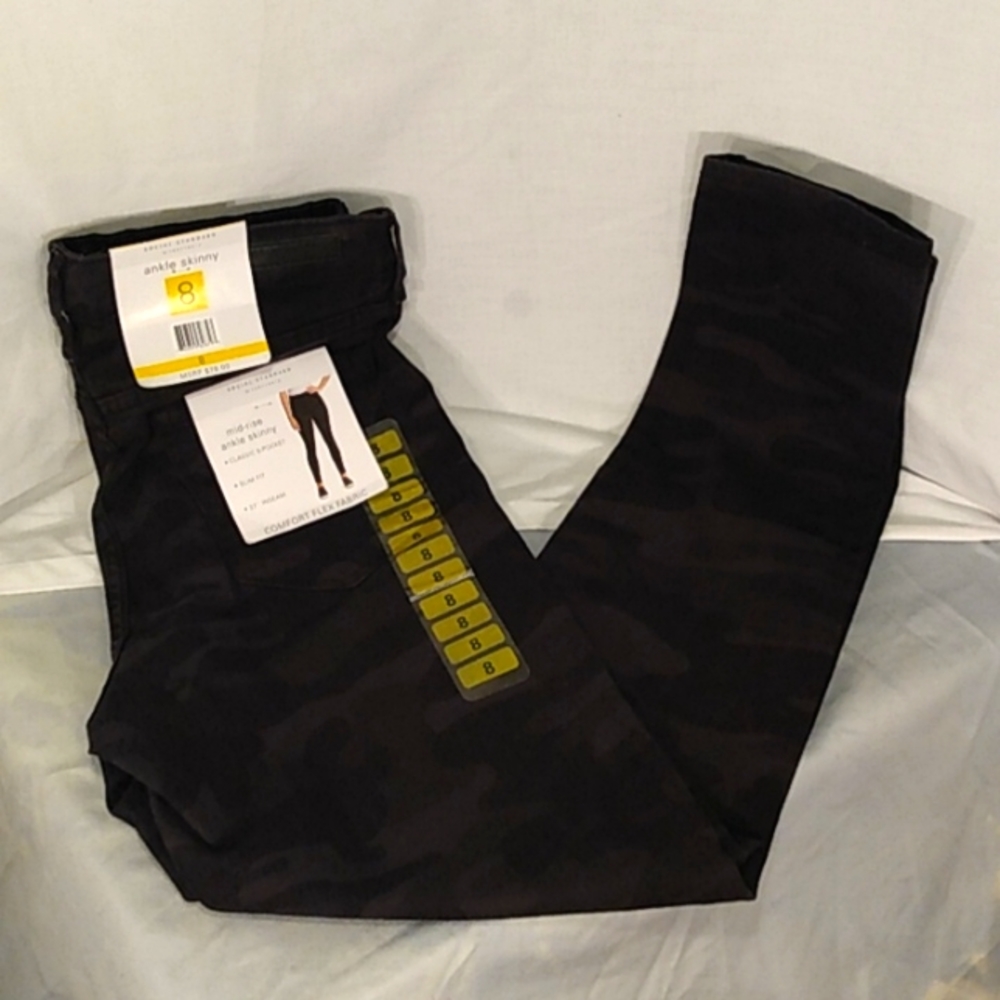 Social Standard by Sanctuary Black Camo Jeans Size 8